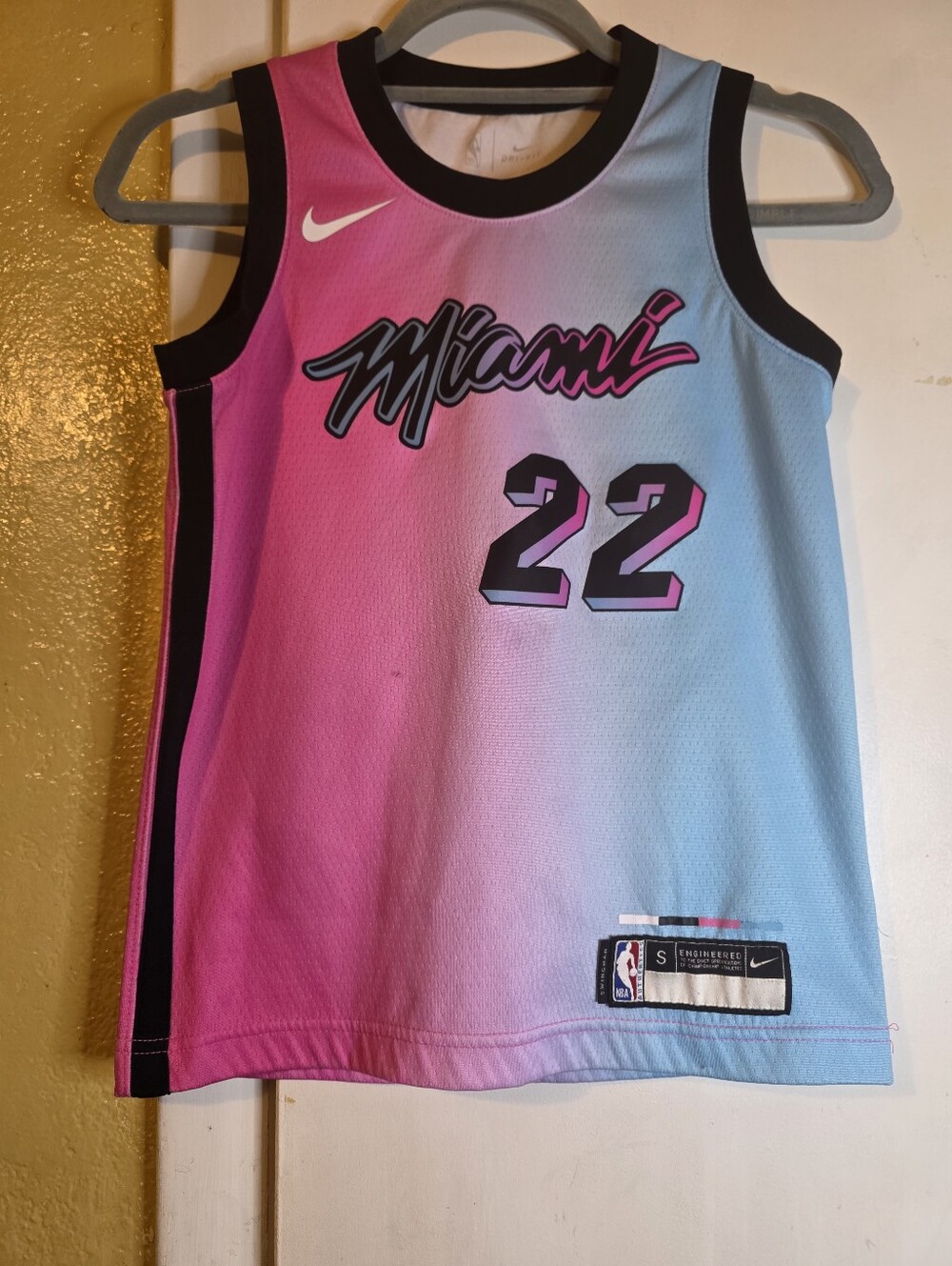 Nike basketball Boys Jersey Sz Small